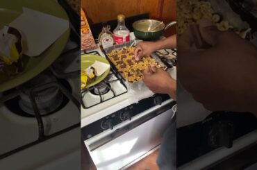 Homemade protein bars elevated with @hersheys  Mrgoodbars #healthy #strong #wellness #gains #muscle