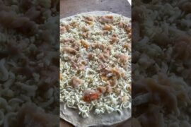 Incredible 10/10 yellow clam pizza🔥💪🏼