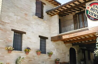 Agriturismo Il Borghetto | Montefalco, Italy | Hotel Review 🏨