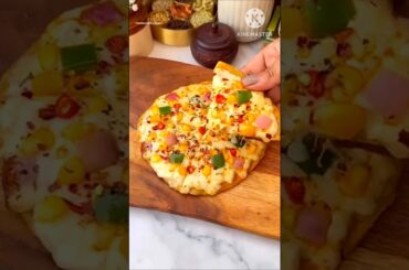 Pizza Paratha recipe #shortvideo #food #youtubeshorts #viralvideo #indianbread #pizzalover #foodie