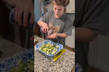 WHAT MY ITALIAN WIFE IS COOKING FOR DINNER CAMPING