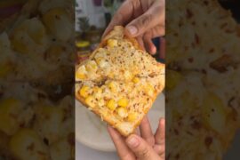 Bread Pizza Recipe !! Bread corn pizza ! #ytshort #breadpizza #pizza #holispecial