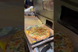 Farmhouse Pizza🍕 #trending #youtubeshorts #viral #shorts #pizza