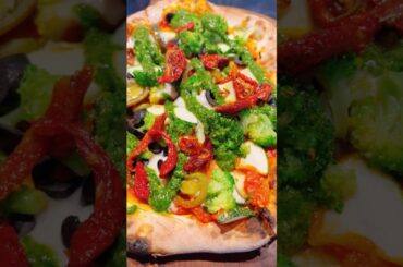 Vegan Pizza at The Pizza Bakery In #bangalore #bengaluru