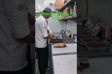 Schiacciata Pane All Aglio #pizza #risottonero #italiancuisine #food #cucinelli