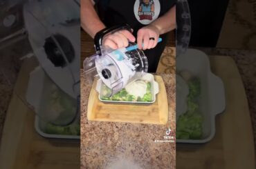 High Protein Chicken Broccoli Alfredo Bake! #bake #chicken #chickenrecipe #protein #cooking #recipe