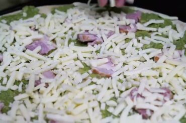 Italian Neapolitan Pizza Recipe | Crispy Outside, Soft Inside