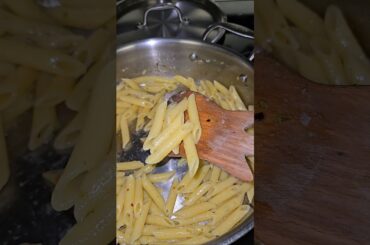 Quick Garlic and Oil Pasta