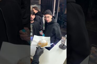 It's Very Yummy 😍 #trending #trendingshorts #shortsfeed #food #foodie #italy #youtubeshorts #cake