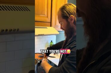 Breaking spaghetti like a “proper Italian” 😂