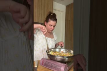 Prawn and saffron pasta