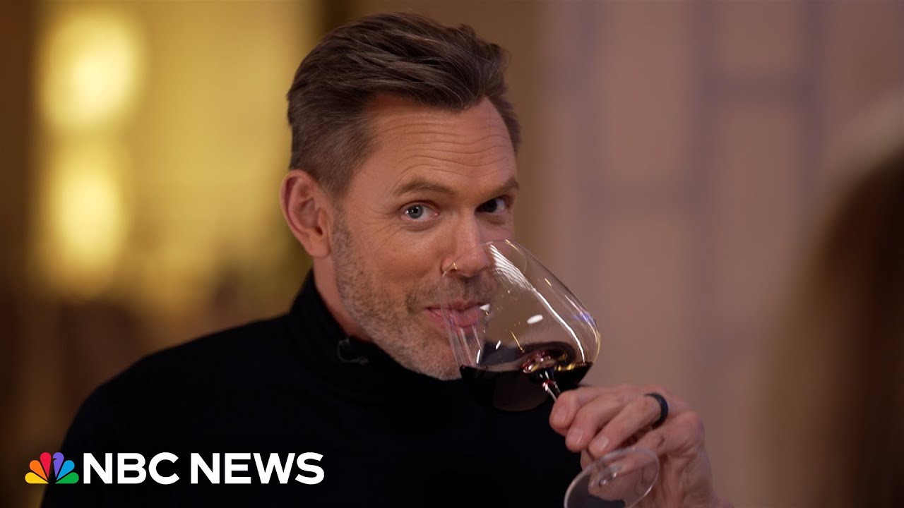 Joel McHale brings the laughs (and the wine) Joel McHale brings the laughs (and the wine)
