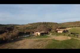 Dentro l’azienda agricola Le Rogaie | Cantina, vigneti e uliveto dal drone