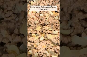 Spaghetti Bolognese Recipe | Authentic Italian Meat Sauce