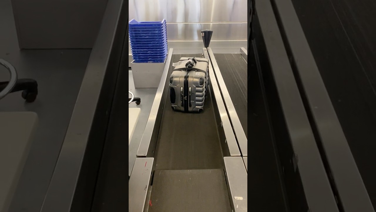 My VinGardeValise heads off on Another Trip #dcamw #wine #winesuitcase #travellingwithwine My VinGardeValise heads off on Another Trip #dcamw #wine #winesuitcase #travellingwithwine