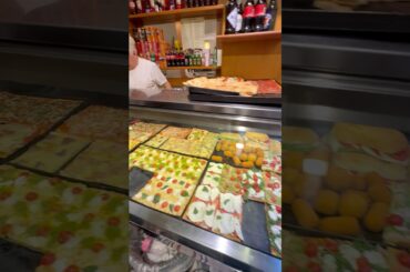 Rome Food Heaven 🇮🇹 🍕🍝 | Italian Window Shop Vibes #shorts