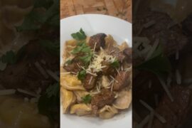 Steak Tortellini with Cream Sauce #recipe  #easymeals