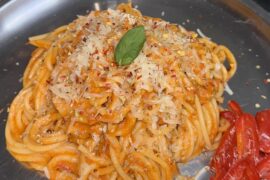 Slow-Cooked Marinara Spaghetti Couldn’t plate it fancy because I only had steel plates..but the taste was amazing