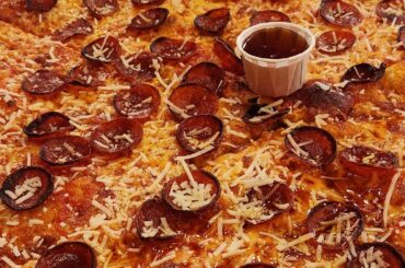 My favorite pizza ever. Tips for imitating?