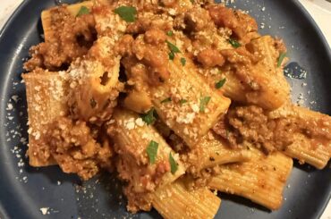 [Homemade] Rigatoni Bolognese