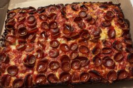 ‘Roni from Hotline Pizza in North Kingstown, RI