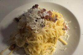 Authentic Spaghetti alla Carbonara – no cream, just 4 ingredients