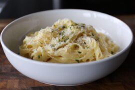 Homemade Fettuccine Alfredo: Italian Cheese and Butter Noodles