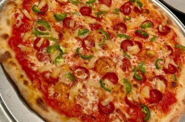 Best pizza I've made yet! 18" on steel