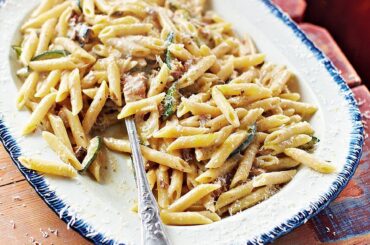 Need recipe for mackerel pasta sauce