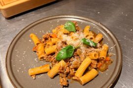 Ragú Adjacent Meat Sauce Tonight