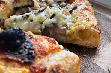 lunchtime sourdough pizza for two