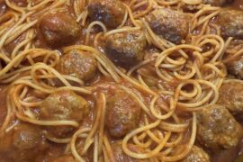 Spaghetti with meatballs