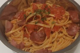 Pasta Al Pomodoro With Bacon