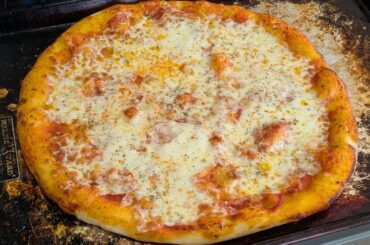 I Love Making Pizza So Much!