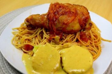 Noodles with chicken and Huancaína-style potatoes