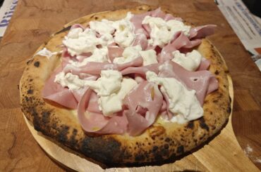 1st attempt at Pizza Bianca