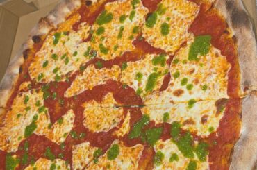 Ny style margherita pizza with basil pesto i made at my shop