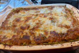 8 layer spinach pasta lasagne with bolognese and bechemel