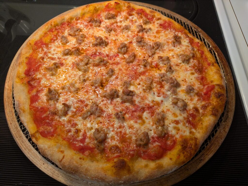 NYCish style Italian sausage pizza