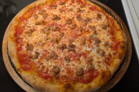 NYCish style Italian sausage pizza