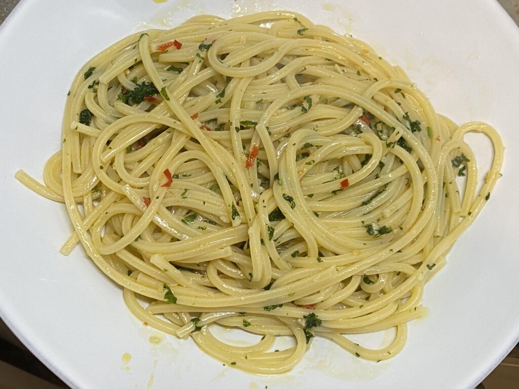 Simple and delicious Aglio e Olio is a lifesaver in these economically hard times