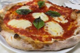 Margherita Pizza with Fresh Mozzarella & Basil [Homemade]