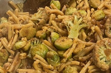 Roasted Brussels Sprouts & Cauliflower with Casarecce in Tomato Sauce [Homemade]