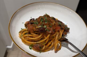 Bucatini alla Puttanesca 🫒