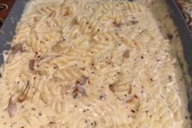 White Sauce Pasta 😋