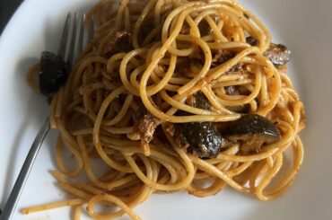 Spanish Sardines Pasta with Shitake Mushroom