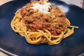 Spaghetti with sausage ragu