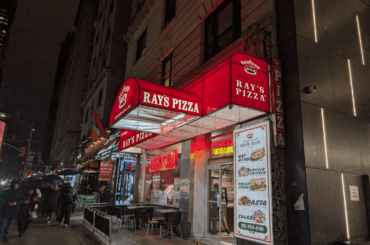 Eight slice shops in Manhattan in 24 hours