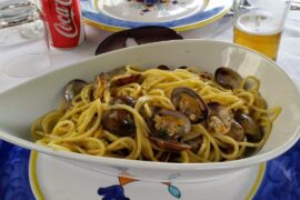Pasta with clams, garlic, chilli and parsley.