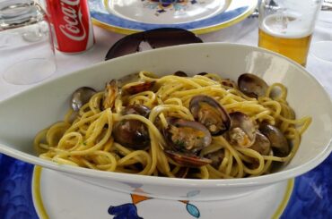 Pasta with clams, garlic, chilli and parsley.